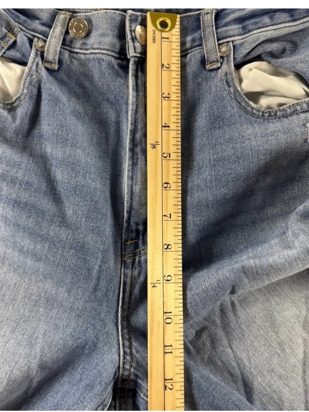 American Eagle Outfitters Light Blue Denim Jeans Size 12